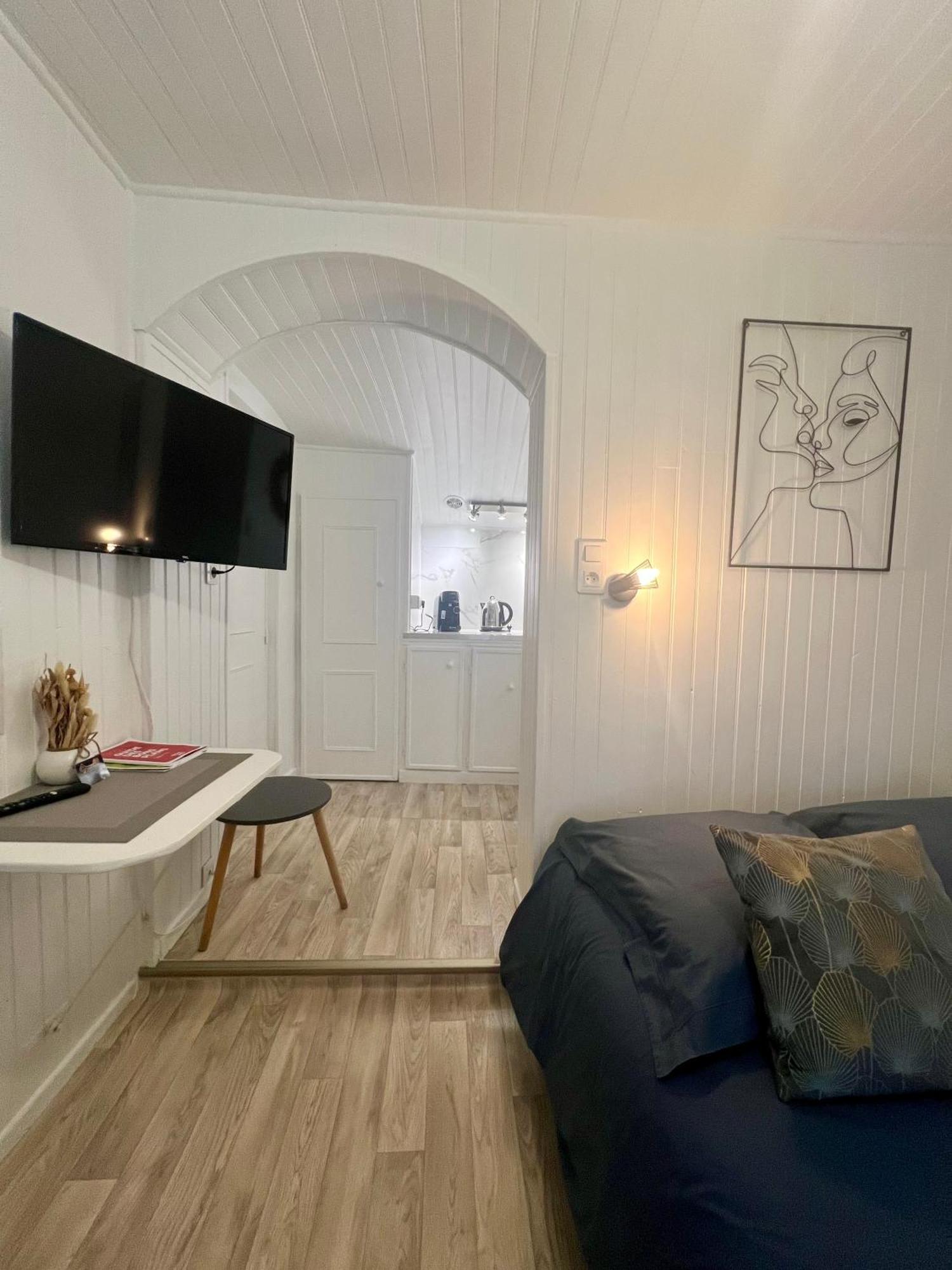 Casa Cloutiers #1, #2 & #3 - Jolis Studios - Emplacement Ideal Hyper Centre Brive Extérieur photo